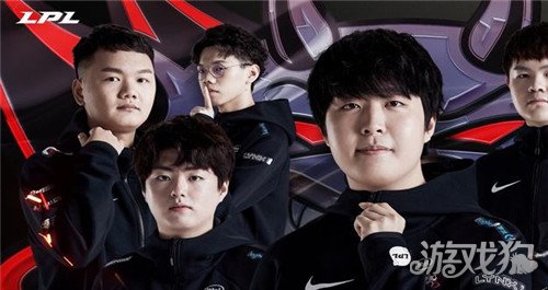 在首轮便打 在首轮便打