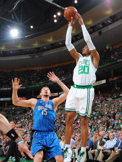 也隐藏了许 也隐藏了许