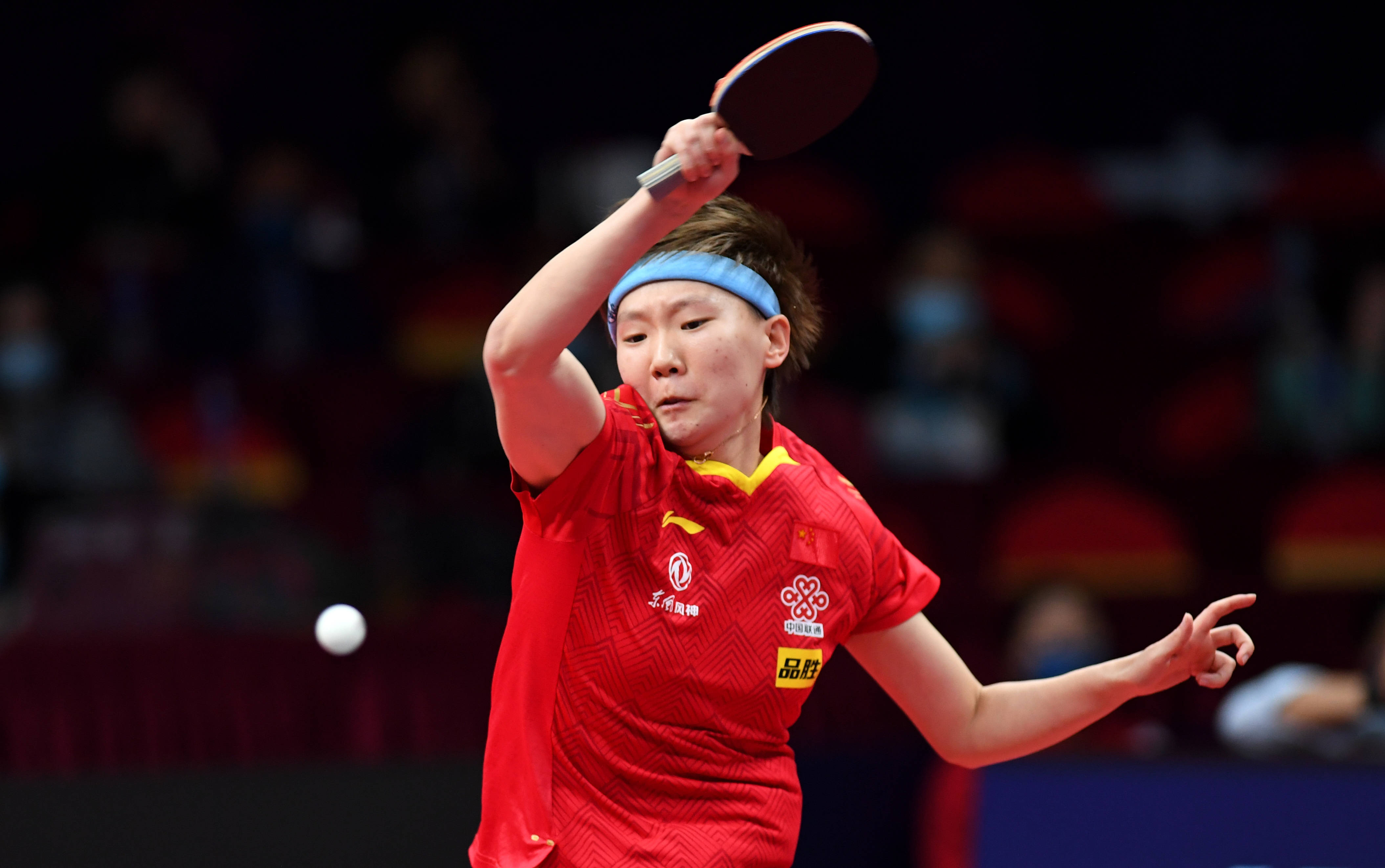 员的表现都 员的表现都