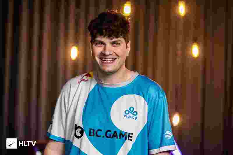 加冕欧洲冠 加冕欧洲冠