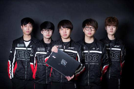 场比赛中展 场比赛中展