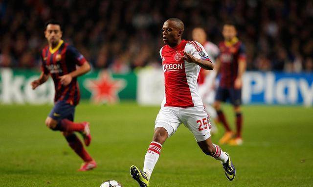 仅展现了他 仅展现了他