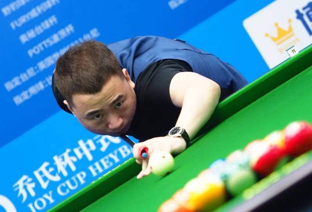 在高压下依 在高压下依